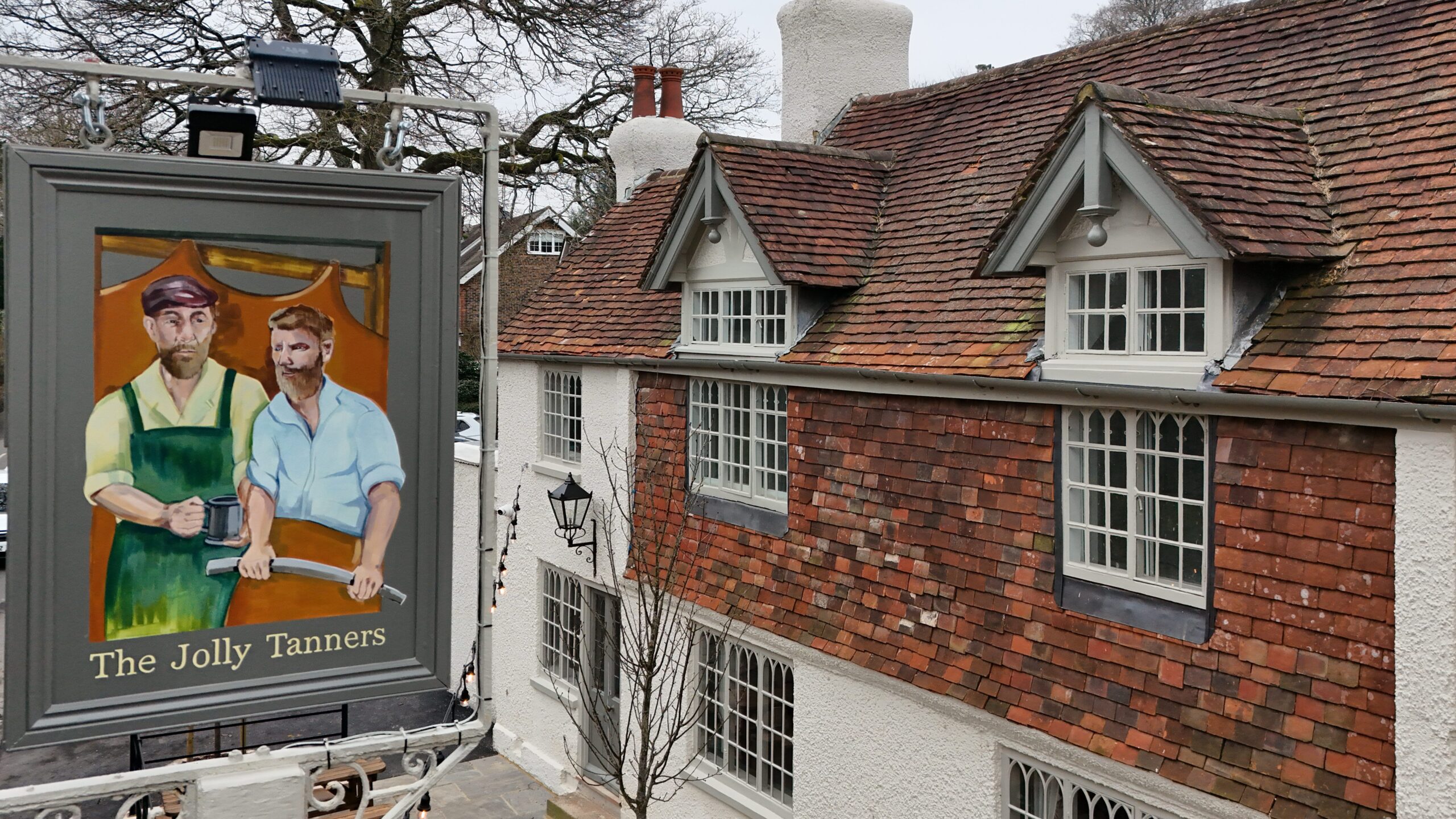 Front view of The Jolly Tanners Pub