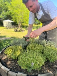 From Garden-to-Plate: at The Jolly Tanners